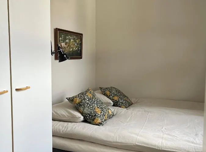 Tyylikaes Koko Perheen *