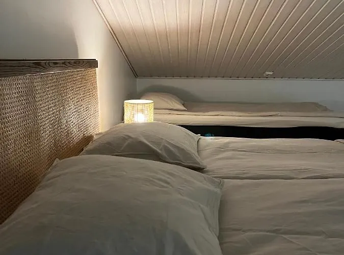 Tyylikaes Koko Perheen 펜션